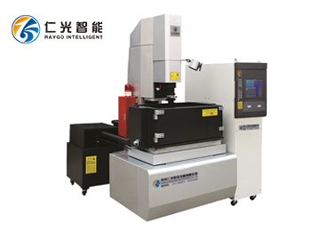 三軸鏡面電火花機操作效果怎樣，20年行業(yè)經(jīng)驗—仁光智能